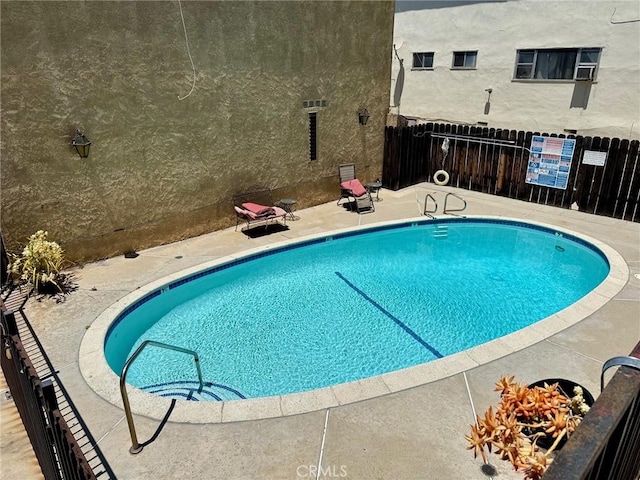 919 N Inglewood Ave Unit 10, Inglewood, CA 90302 - photo 2