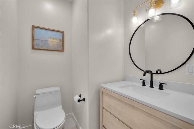 1330 8th St, Manhattan Beach, CA 90266 - bathroom with vanity and toilet
