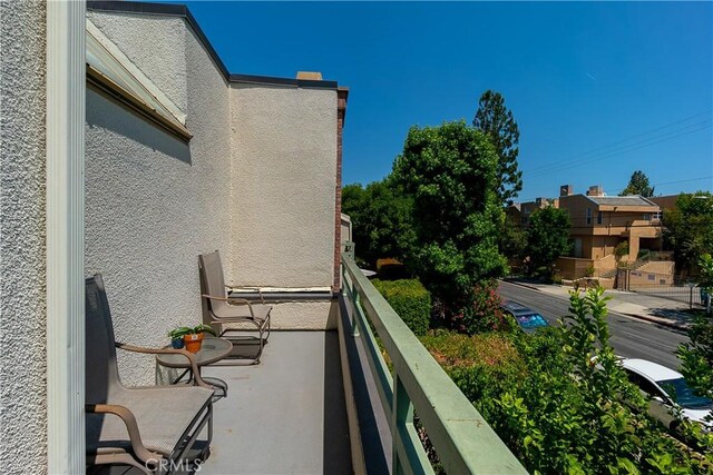 18759 Hatteras St Unit 25, Tarzana, CA 91356 - view of balcony