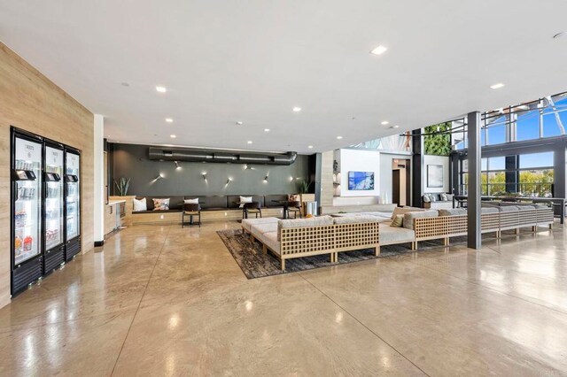 7902 Belluno Way, San Diego, CA 92126 - building lobby featuring recessed lighting