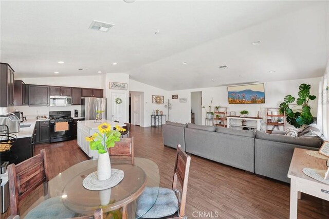 15756 Mcvay Ln, Adelanto, CA 92301 - photo 6