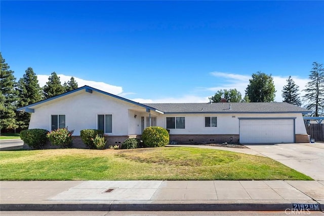 2192 Beverly Ave, Clovis, CA 93611 - single story home featuring brick siding, a garage, stucco siding, a front lawn, and driveway