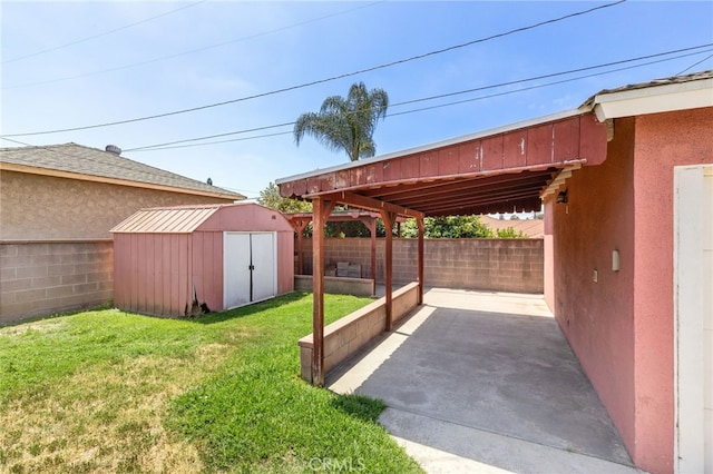 11422 Charlesworth Rd, Santa Fe Springs, CA 90670 - view of yard with a patio area