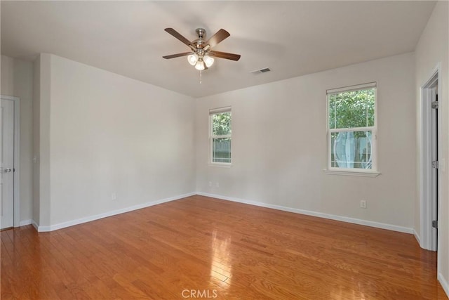 1095 Glenwood Ln, Willows, CA 95988 - unfurnished room featuring wood finished floors, ceiling fan, and baseboards