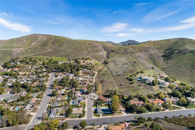 2 Bascom Ct, Thousand Oaks, CA 91362