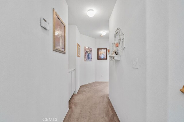 16290 Via Ultimo, Moreno Valley, CA 92551 - hall featuring light carpet