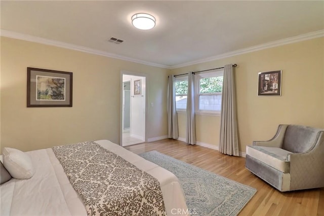 2953 E California Blvd, Pasadena, CA 91107 - bedroom with crown molding, light wood finished floors, and baseboards