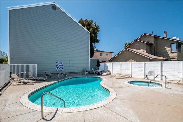 25839 Cypress St Unit B, Lomita, CA 90717 - community pool with a community hot tub and a patio