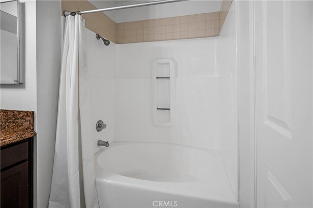 25839 Cypress St Unit B, Lomita, CA 90717 - bathroom with shower / bath combo and vanity