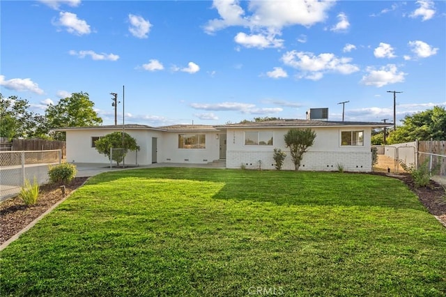 11348 Fern Ln, Hanford, CA 93230 - photo 1