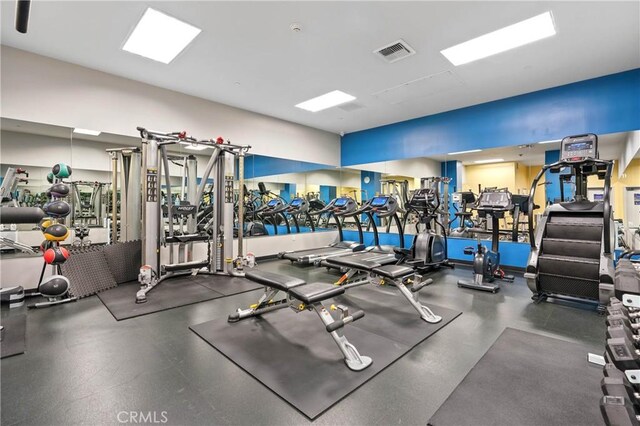 630 W 6th St Unit 215, Los Angeles, CA 90017 - view of gym