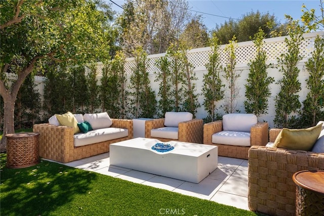 22640 Clarendon St, Woodland Hills, CA 91367 - fenced backyard with an outdoor living space and a patio
