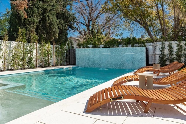 22640 Clarendon St, Woodland Hills, CA 91367 - view of pool with a fenced backyard and a patio area