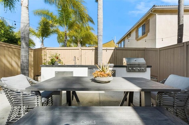 4326 Forest Ranch Rd, Oceanside, CA 92057 - fenced backyard with outdoor dining area