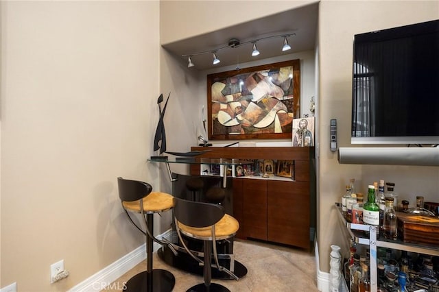 10610 Oak Tree Way, Sunland, CA 91040 - indoor dry bar featuring baseboards