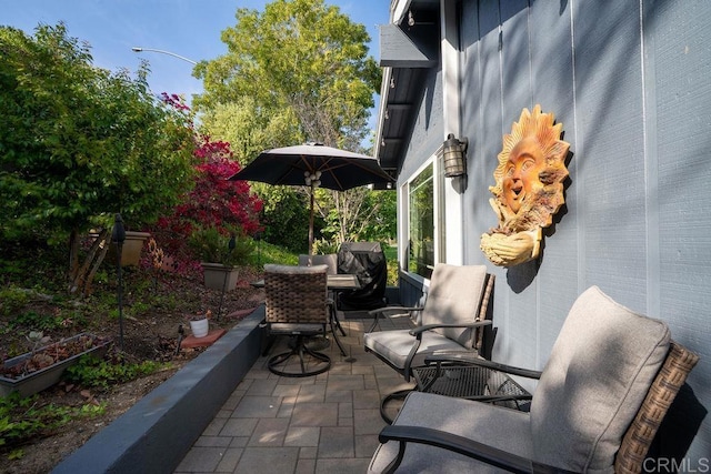 1302 El Corral Ln, San Marcos, CA 92078 - view of patio