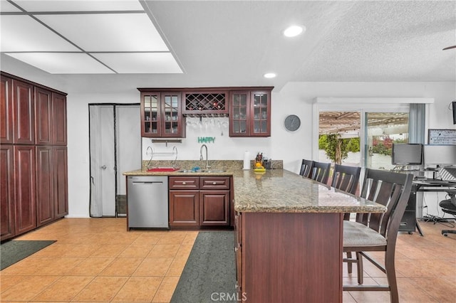 20043 Emerald Meadow Dr, Walnut, CA 91789 - kitchen featuring dishwasher, a sink, a kitchen breakfast bar, a peninsula, and recessed lighting