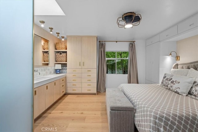 541 1st St, Manhattan Beach, CA 90266 - bedroom featuring light wood-type flooring and a sink