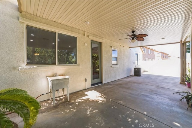 1172 Cedar Hollow Rd, Beaumont, CA 92223 - view of patio / terrace with ceiling fan