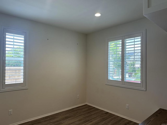 253 Oberland Way, Fallbrook, CA 92028 - empty room featuring plenty of natural light, dark wood-style floors, baseboards, and recessed lighting