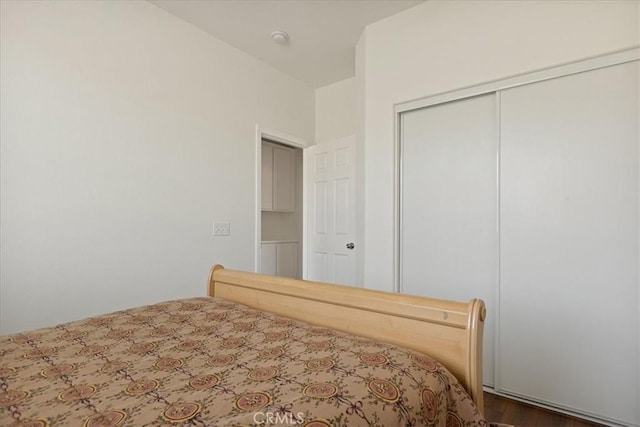 1467 Hunter Moon Way, Beaumont, CA 92223 - bedroom with a closet and wood finished floors