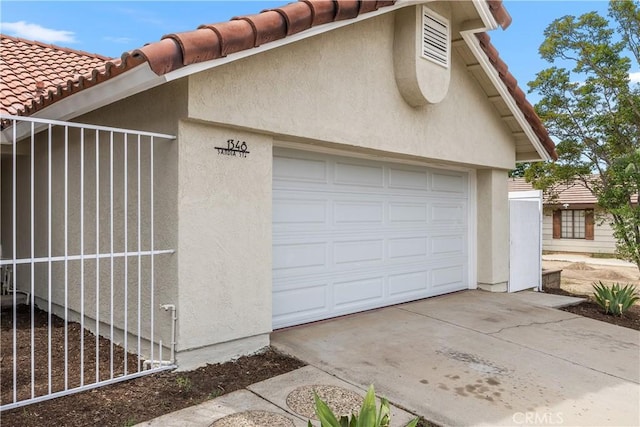 1348 Sandia St, Corona, CA 92882 - garage with driveway