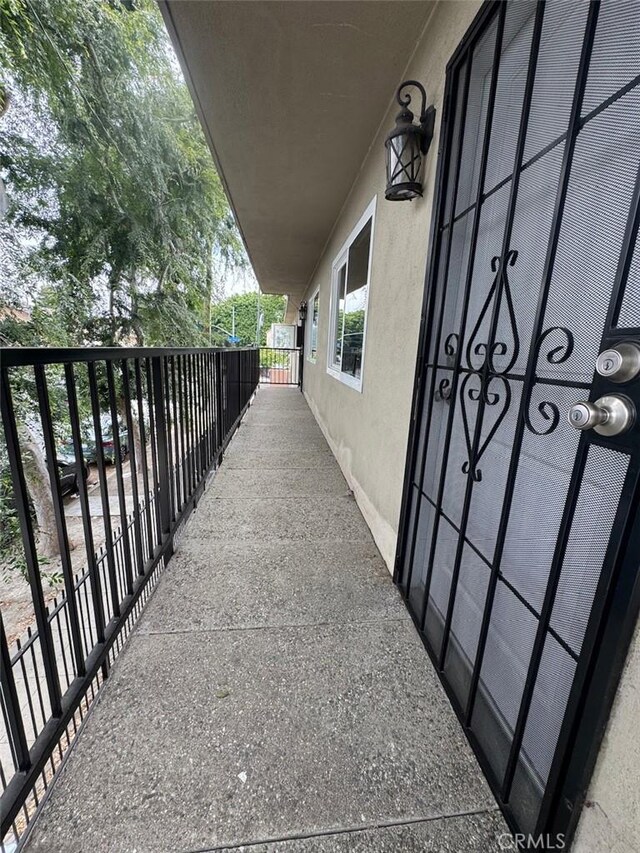 9205 S San Pedro St, Los Angeles, CA 90003 - photo 57