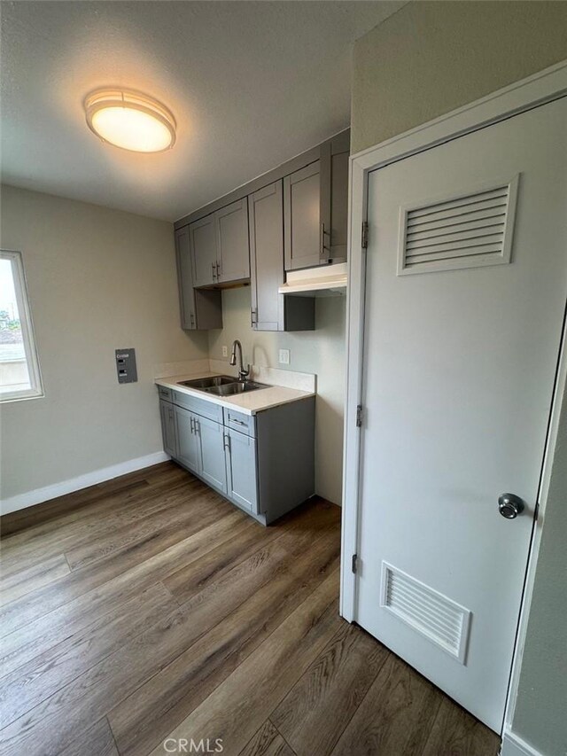 9205 S San Pedro St, Los Angeles, CA 90003 - photo 47