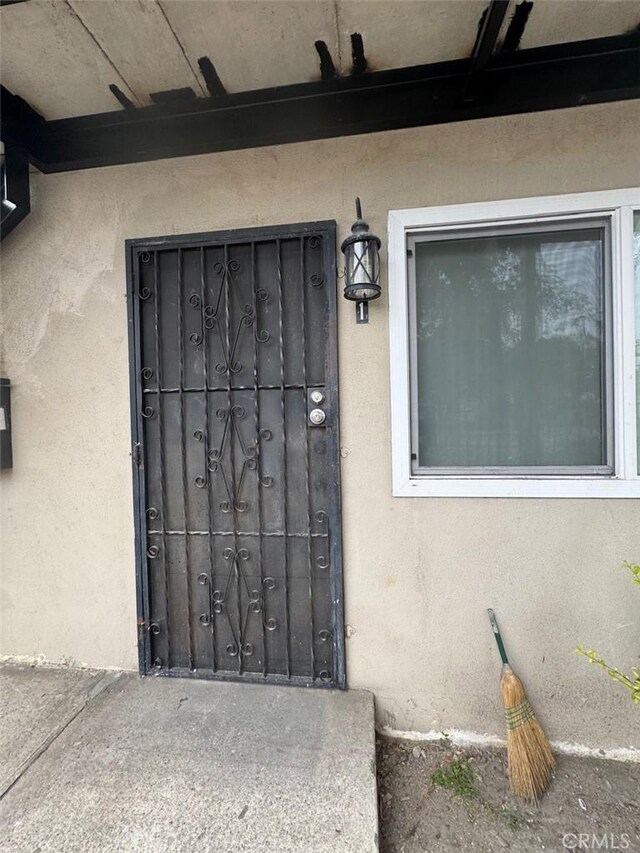 9205 S San Pedro St, Los Angeles, CA 90003 - photo 33