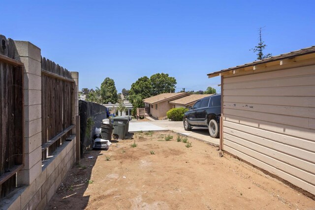 22432245 S Lanoitan, National City, CA 91950 - view of yard