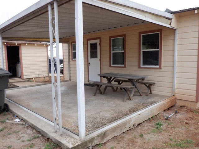 22432245 S Lanoitan, National City, CA 91950 - view of patio with outdoor dining area
