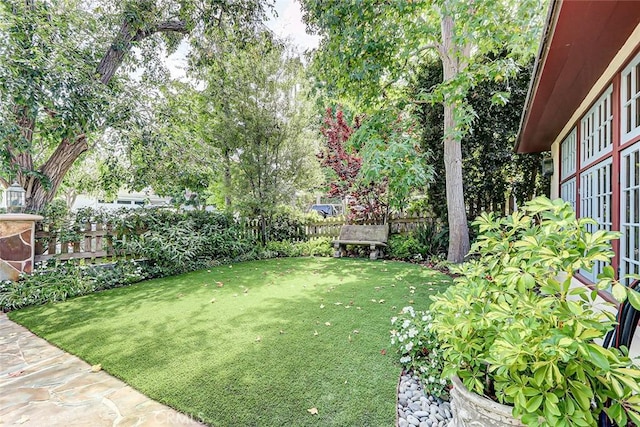 2917 N Poinsettia Ave, Manhattan Beach, CA 90266 - view of yard