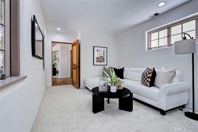 2917 N Poinsettia Ave, Manhattan Beach, CA 90266 - carpeted living area featuring recessed lighting