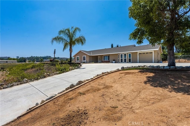 16481 Valle Vista Way, Riverside, CA 92506 - single story home featuring a garage and concrete driveway