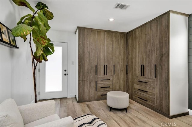 4852 W 129th St, Hawthorne, CA 90250 - view of closet