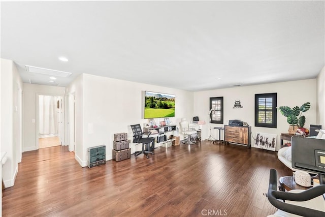 7925 Hemingway Ct, Fontana, CA 92336 - living area with wood finished floors, recessed lighting, and baseboards