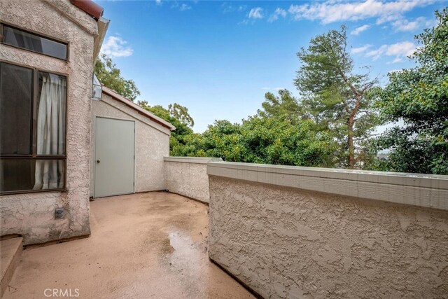 17202 Corbina Ln Unit 206, Huntington Beach, CA 92649 - view of patio / terrace