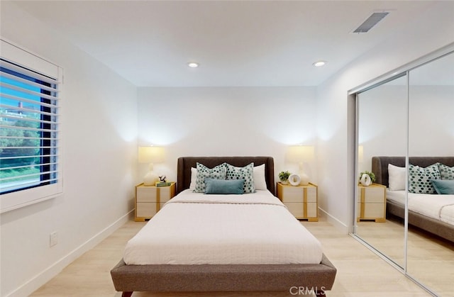 4263 E Ranch Gate Rd, Anaheim Hills, CA 92807 - bedroom with a closet, light wood-style flooring, baseboards, and recessed lighting