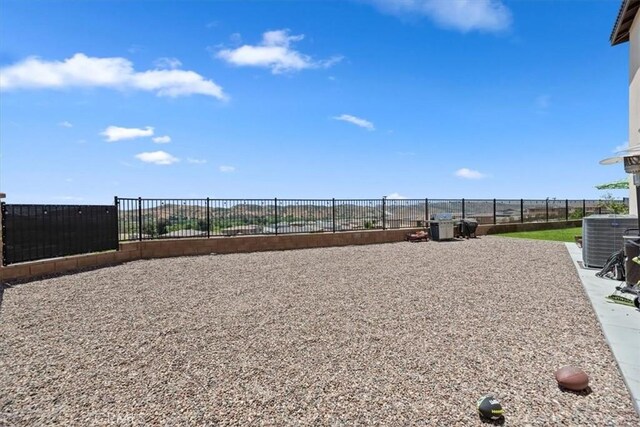 11653 Couples Ct, Beaumont, CA 92223 - view of yard featuring cooling unit