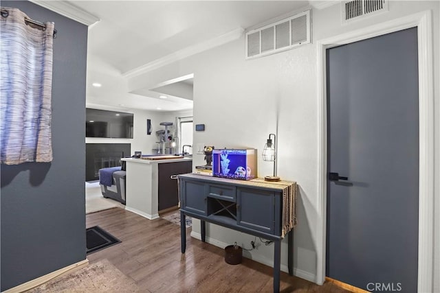 10655 Lemon Ave Unit 2402, Rancho Cucamonga, CA 91737 - hall featuring wood finished floors, ornamental molding, recessed lighting, and baseboards