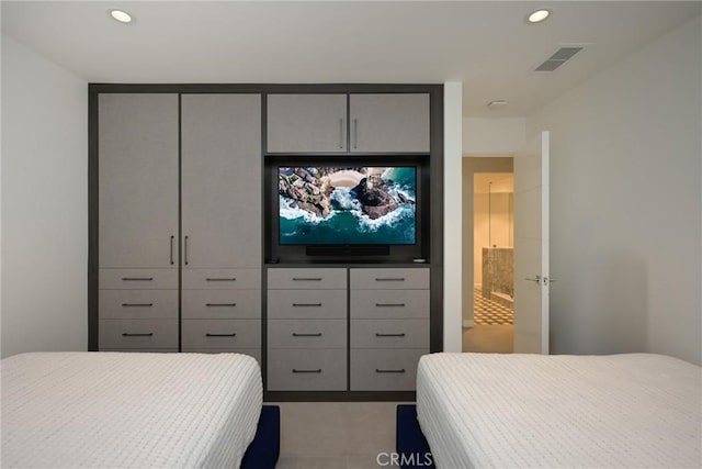 1585 S Coast Unit 2, Laguna Beach, CA 92651 - bedroom with recessed lighting and a closet