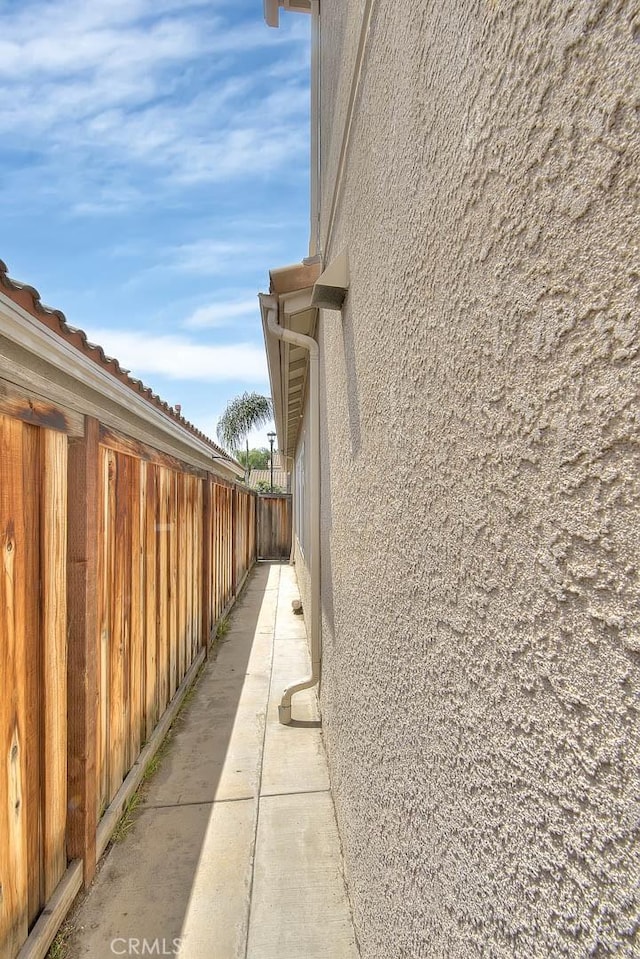 10644 Claridge Pl, Whittier, CA 90603 - view of side of property with stucco siding