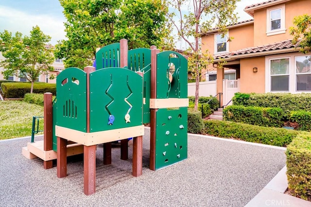 5764 Alcala Way, Riverside, CA 92505 - view of communal playground