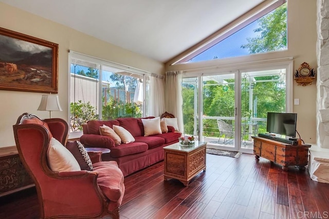1129 La Casa, San Marcos, CA 92078 - sunroom featuring vaulted ceiling