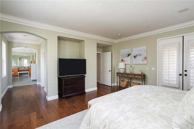 114 Via Monte Picayo, San Clemente, CA 92673 - bedroom with dark wood finished floors, ornamental molding, baseboards, multiple windows, and arched walkways