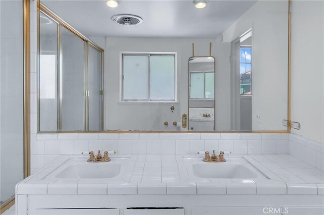 20306 Tau Pl, Chatsworth, CA 91311 - photo 37