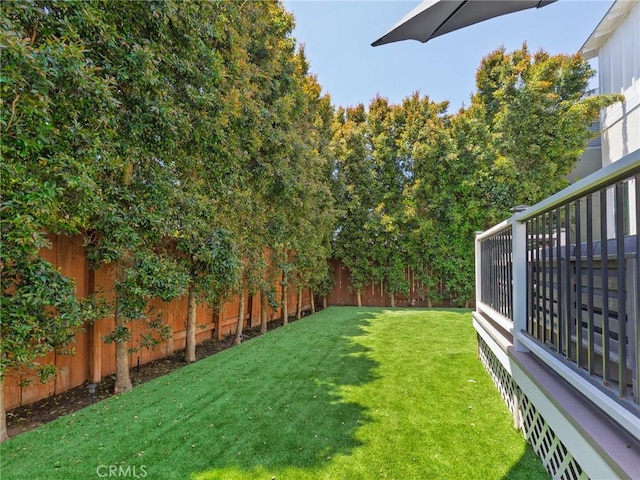 618 W Elm Ave, El Segundo, CA 90245 - view of yard