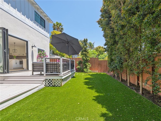 618 W Elm Ave, El Segundo, CA 90245 - view of yard featuring a wooden deck