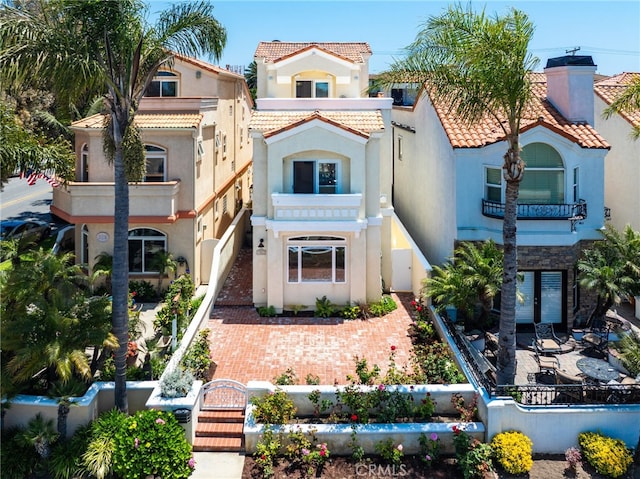 326 6th St, Huntington Beach, CA 92648 - photo 1