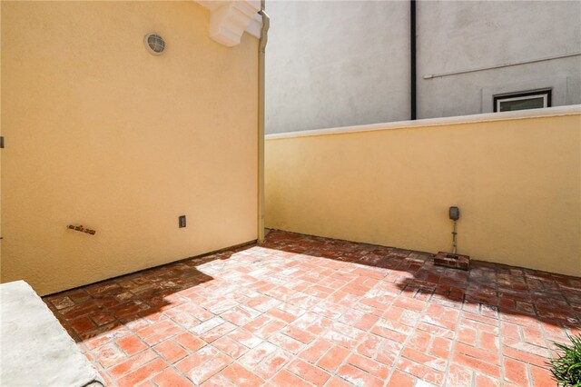 326 6th St, Huntington Beach, CA 92648 - photo 5